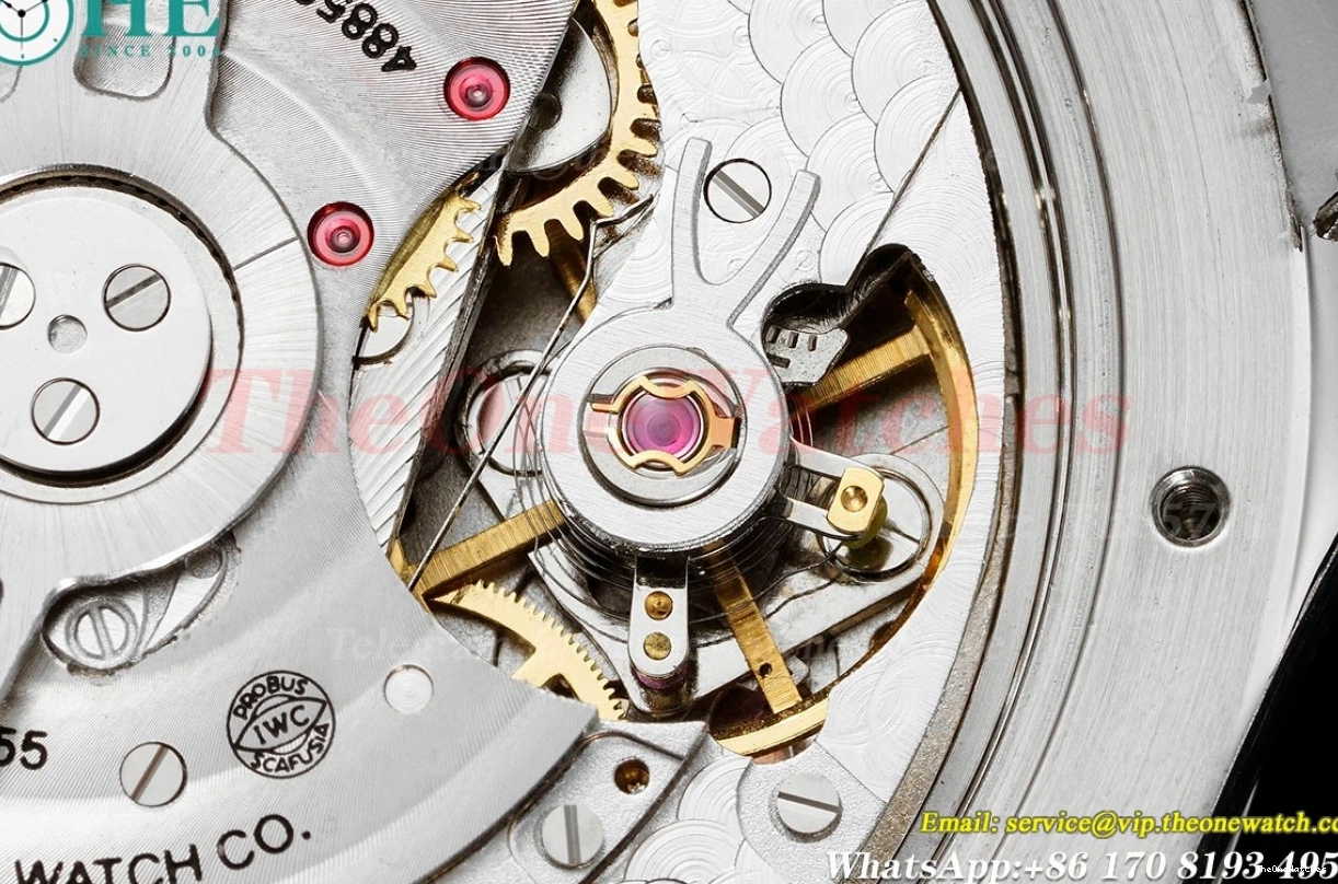 41mm A69355 Portuguese Num SS Chrono Red Z+F RU 0306